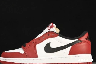    Low (2016) Jordan Chicago  705329-600 Retro 1 0501